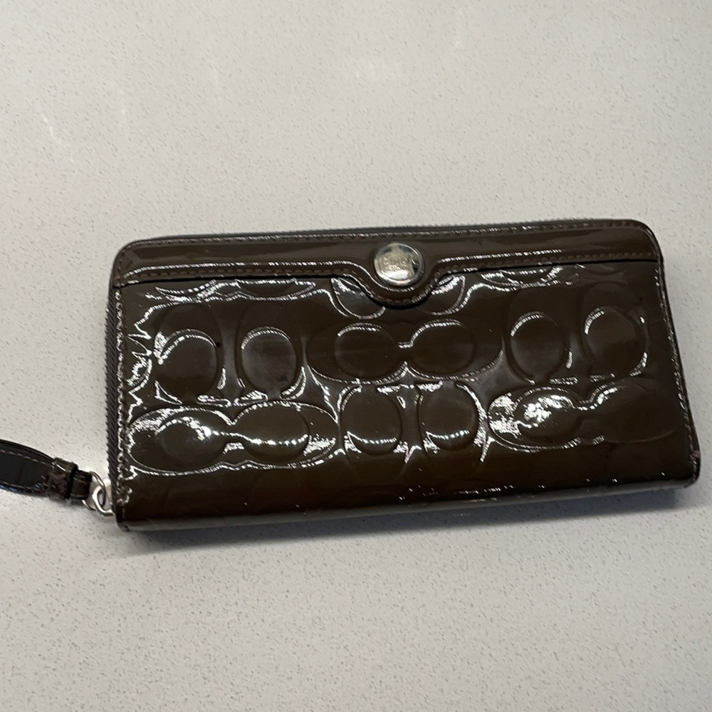 Coach wallet